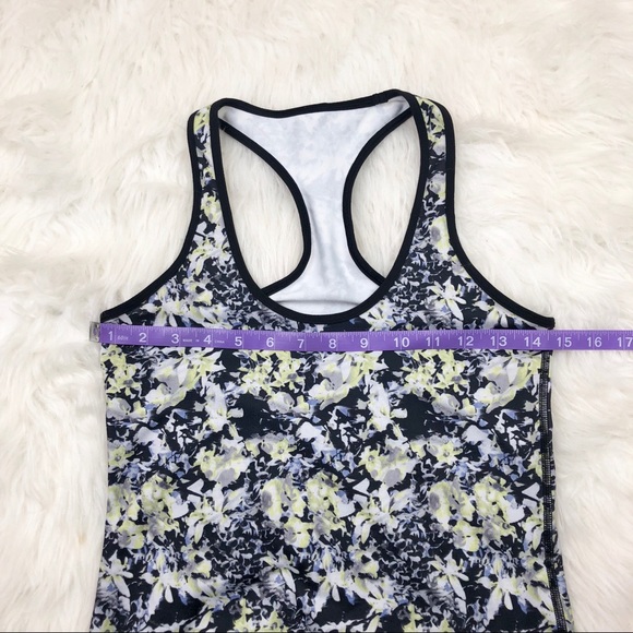 Lululemon Racerback - Picture 6 of 6